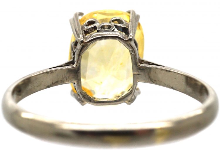 Art Deco 18ct White Gold Ring set with a Yellow Sapphire