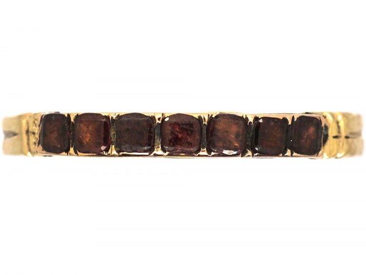 Georgian 9ct Gold Ring set with Almandine Garnets