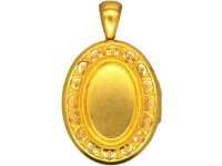 Victorian 15ct Gold Oval Locket
