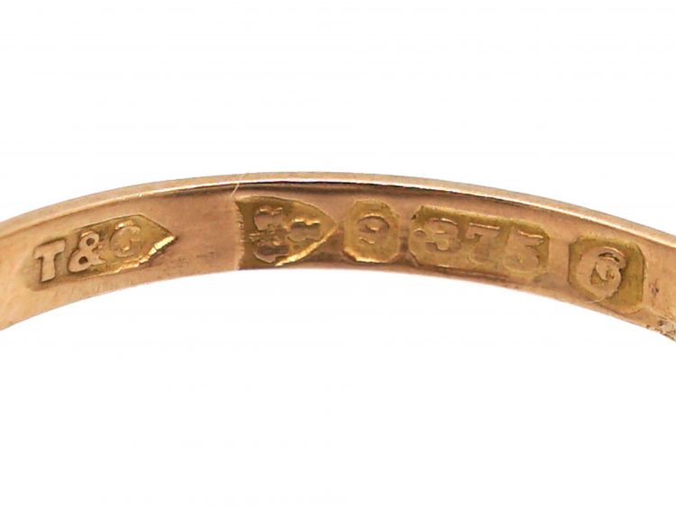 Edwardian 9ct Gold Flower Ring set with Four Garnets & a Natural Pearl