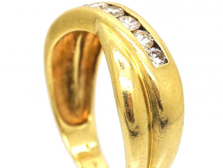18ct Gold Crossover Ring set with Diamonds