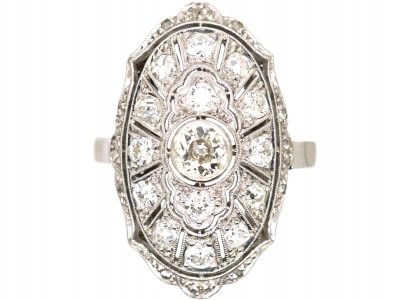 Early 20th Century 18ct Gold & Platinum Oval Ring set with Diamonds