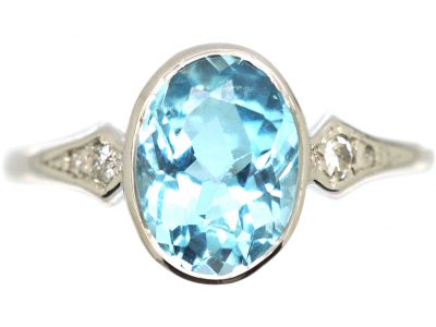 Art Deco Platinum Aquamarine Ring with Diamond Set Shoulders