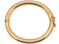 Edwardian 9ct Gold Bangle with Ivy Leaf Engraved Detail