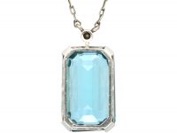 Art Deco 18ct White Gold, Diamond & Rectangular Cut Aquamarine Pendant on 18ct White Gold Chain