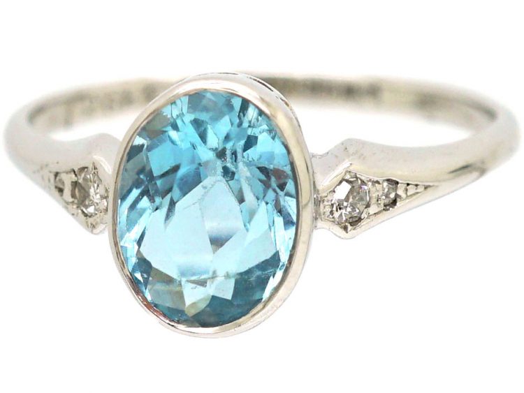 Art Deco Platinum Aquamarine Ring with Diamond Set Shoulders