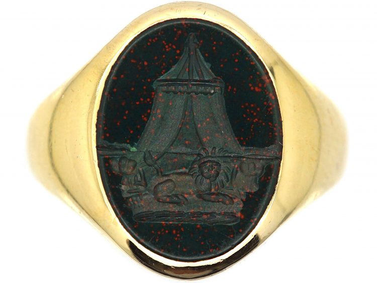 9ct Gold Signet Ring Set with a Bloodstone Intaglio of a Pagoda & Lion by Charles Green & Sons