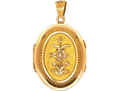 French 18ct Gold Oval Shaped Locket with a Flower Motif set with Natural Split Pearls