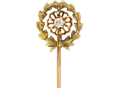 Early 20th Century 14ct Two Colour Gold Laure Leaf Tie Pin set with a Diamond