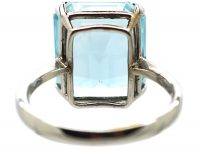 18ct White Gold Ring set with a Large Aquamarine
