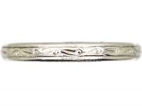 Art Deco Platinum Wedding Ring with Engraved Detail