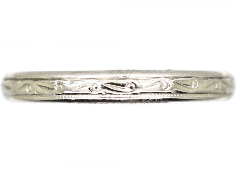 Art Deco Platinum Wedding Ring with Engraved Detail