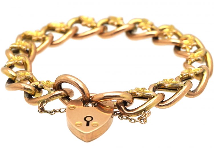 Edwardian 9ct Gold Curb Bracelet with Ivy Leaf Detail