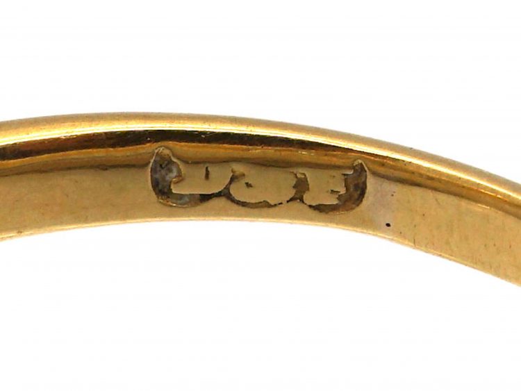 Edwardian 18ct Gold & Diamond Five Stone Boat Shaped Ring