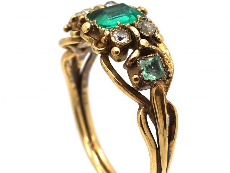 Georgian 18ct Gold, Three Stone Emerald & Diamond Ring