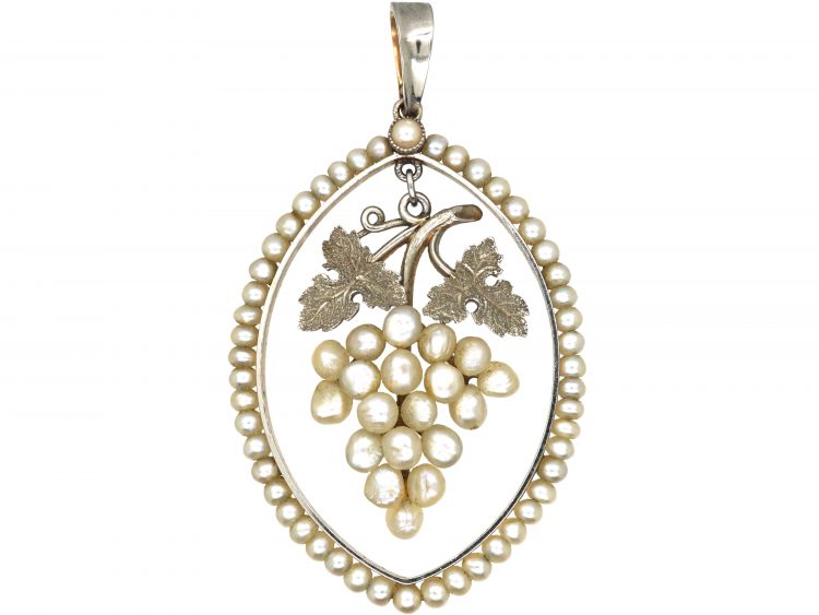 Edwardian 15ct Gold & Platinum Grapes Pendant set with Natural Pearls
