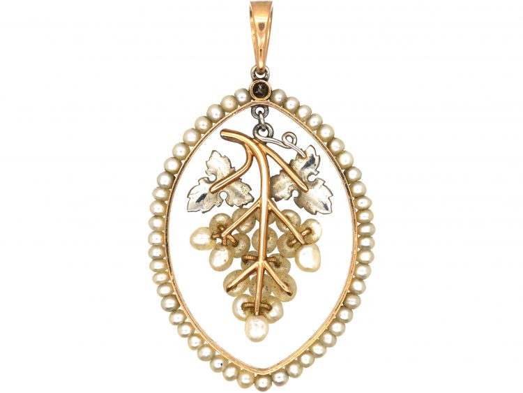 Edwardian 15ct Gold & Platinum Grapes Pendant set with Natural Pearls