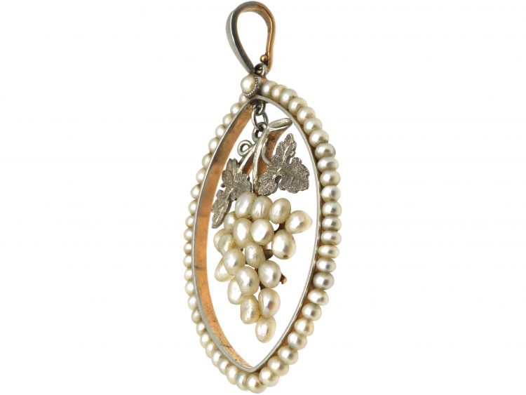 Edwardian 15ct Gold & Platinum Grapes Pendant set with Natural Pearls
