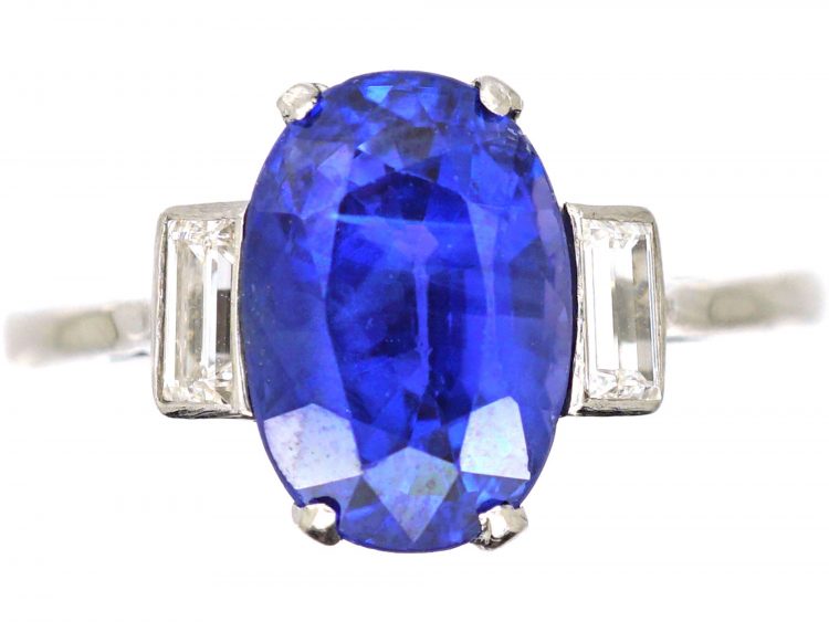 Art Deco Platinum, Unheated Ceylon Sapphire Ring with Baguette Diamond Shoulders
