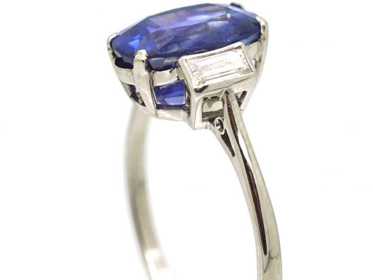 Art Deco Platinum, Unheated Ceylon Sapphire Ring with Baguette Diamond Shoulders