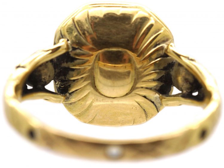 Early 18th Century Gold & Diamond Armorial Ring set with a Carnelian