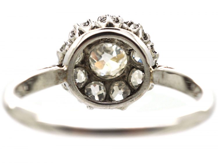 Early 20th Century 18ct White Gold & Platinum, Old Mine Cut Diamond Daisy Cluster Ring