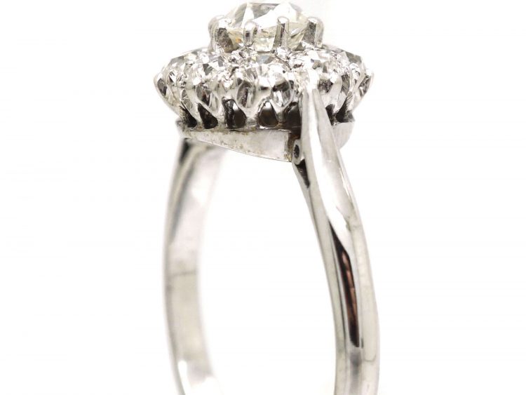 Early 20th Century 18ct White Gold & Platinum, Old Mine Cut Diamond Daisy Cluster Ring