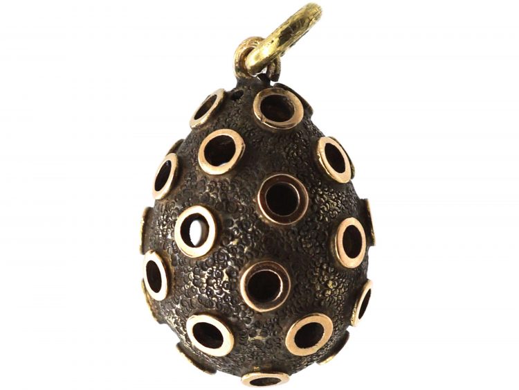 Edwardian 15ct Gold Egg Pendant