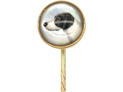 Victorian 9ct Gold Reverse Intaglio Rock Crystal Tie Pin of a Pointer
