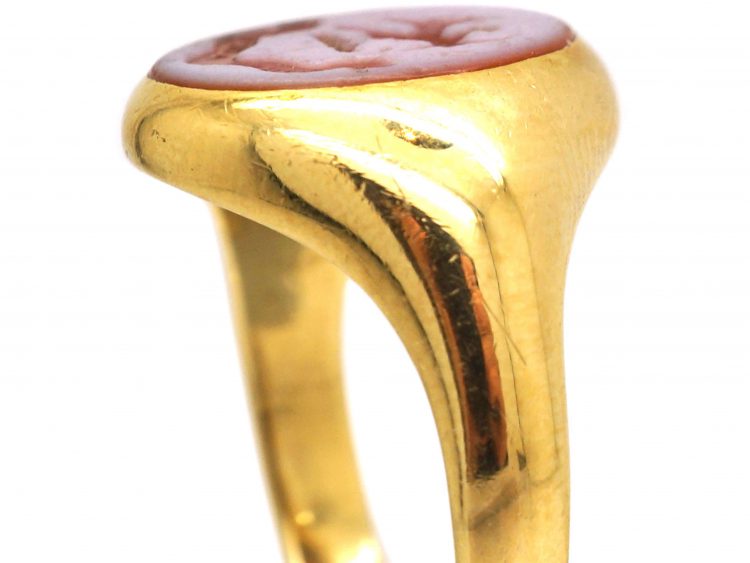 Early 20th Century 18ct Gold Signet Ring with Carnelian Intaglio of an Eagle