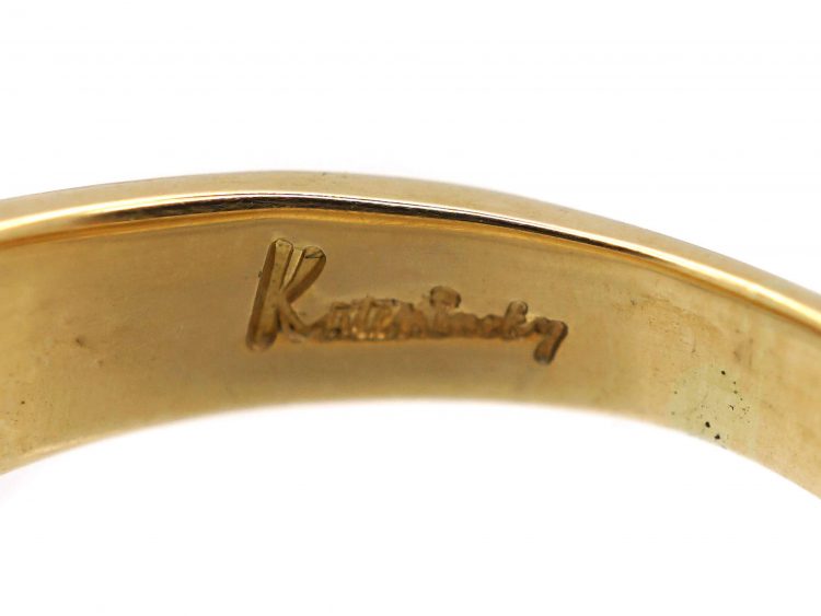 1970s 18ct Gold & Ribbed Onyx Ring by Kutchinsky