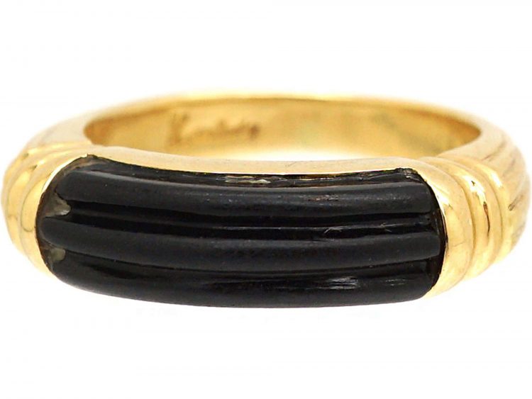 1970s 18ct Gold & Ribbed Onyx Ring by Kutchinsky