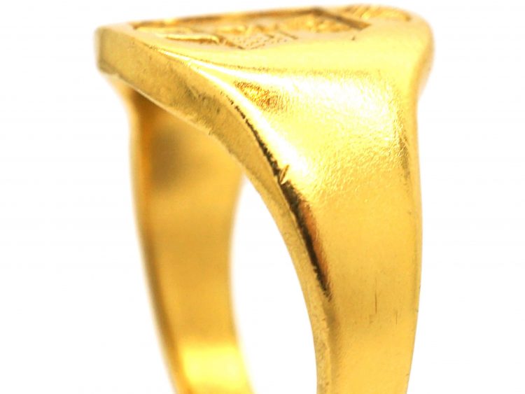 Early 20th Century 22ct Gold Signet Ring with Crest & Coronet Intaglio