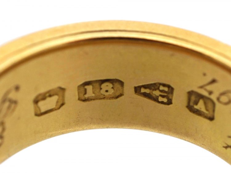 Victorian 18ct Gold & Black Enamel Mourning Ring