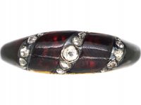 Victorian 18ct Gold Ring set with Carved Garnets & Diamonds
