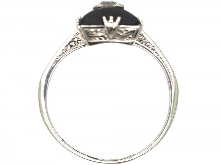 Art Deco 18ct White Gold, Onyx & diamond Rectangular Shaped Ring