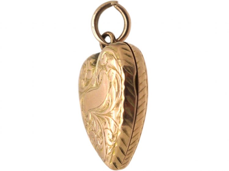 Edwardian 9ct Gold Heart Shaped Locket Engraved with Ivy Leaves