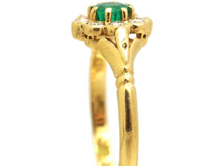 18ct Gold, Emerald & diamond Cluster Ring by Boodles