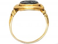 Victorian 18ct Gold Signet Ring set with a Bloodstone with Griffin Crest Intaglio