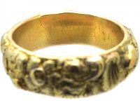 Georgian 18ct Gold Wedding Ring with Shell & Flower Detail
