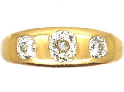 Victorian 18ct Gold, Three Stone Old Mine Cut Diamond Rub Over Set Ring
