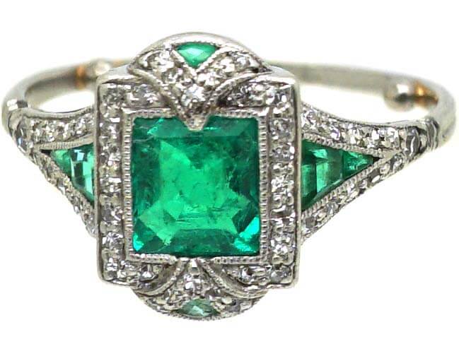 Art Deco Platinum, Emerald & Diamond Ring