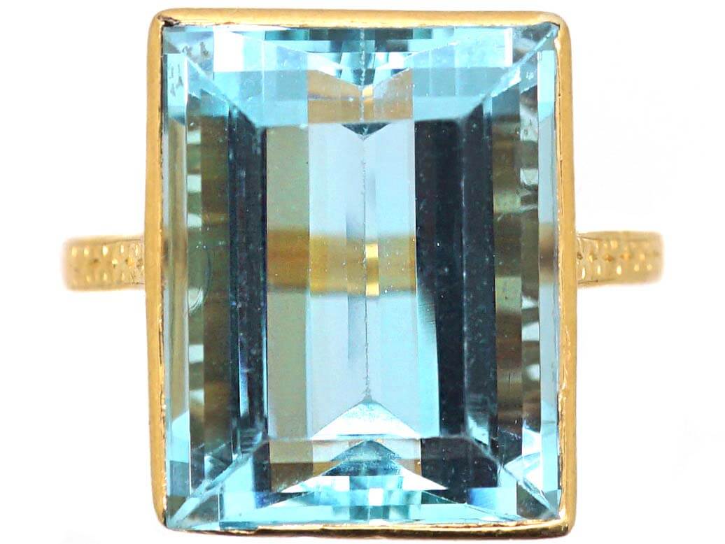 Art Deco 18ct Gold Ring set with a Large Rectangular Cut Aquamarine ...