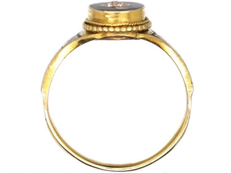 Victorian 18ct Gold Black Enamel Mourning Ring set with a Diamond