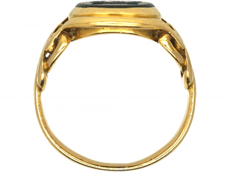 Victorian 18ct Gold Signet Ring set with a Bloodstone with an Intaglio of a Castle