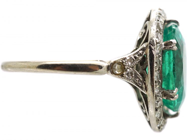 Early 20th Century Platinum, Emerald & Diamond Cluster Ring