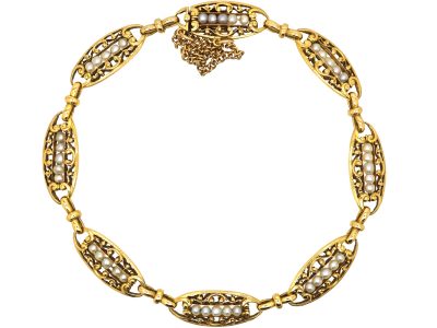 French Early 20th Century Bracelet set with Natural Pearls
