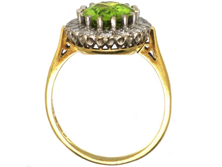 18ct Gold Cluster Ring set with a Peridot Surrounded by Diamonds
