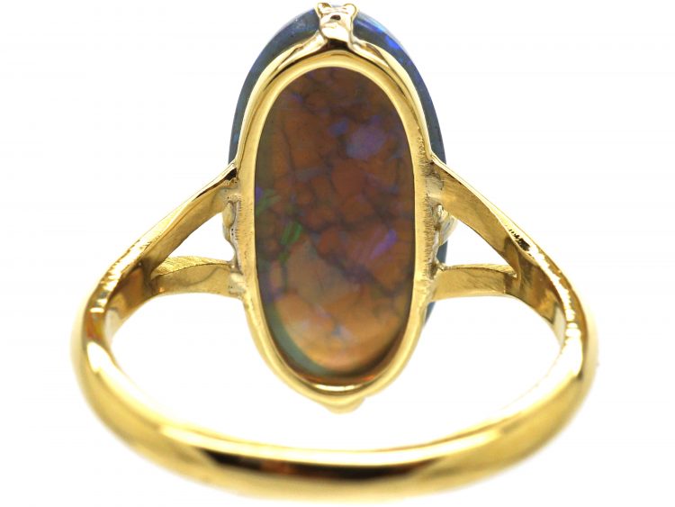 Art Deco 18ct Gold Ring set with a Black Opal