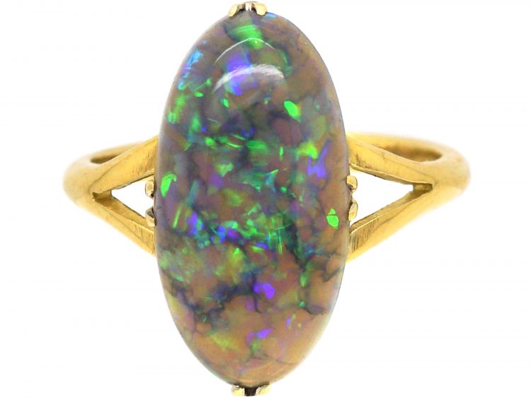 Art Deco 18ct Gold Ring set with a Black Opal